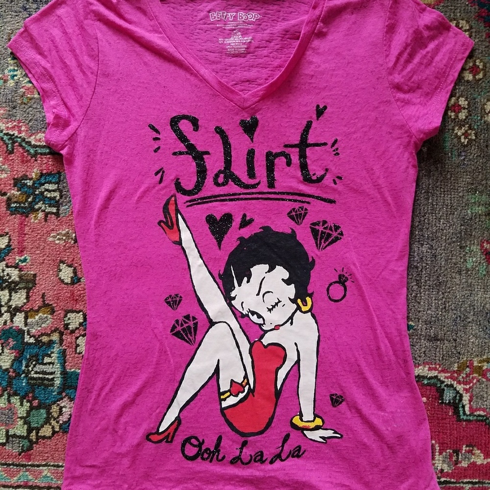 BETTY BOOP BURNOUT GRAPHIC  T-SHIRT